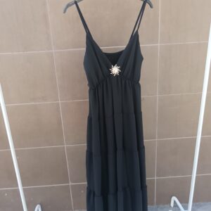 Vestido largo rojo, vestido de tirantes verano, maxi vestido con volantes, vestido rojo casual, moda verano mujer.